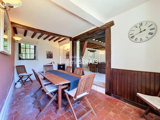Maison vente à Vouziers, Falaise