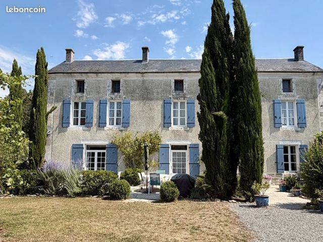 Maison vente à Saint-Jean-d'Angély, Dampierre-sur-boutonne