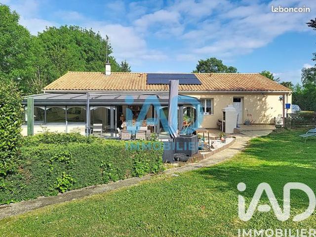 Maison vente à Parthenay, Béceleuf