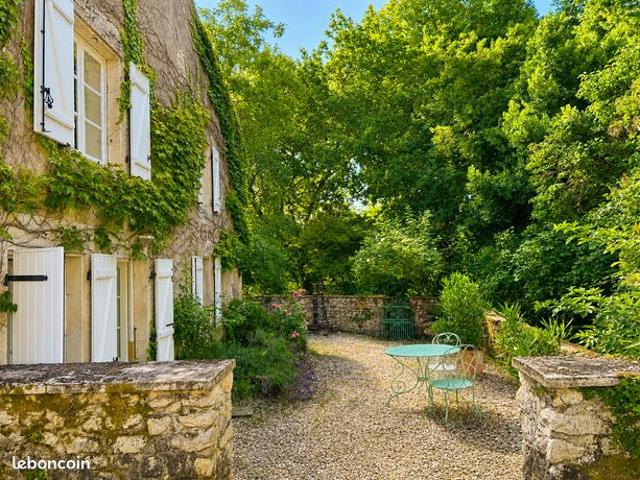 Maison vente à Montmorillon, Valdivienne