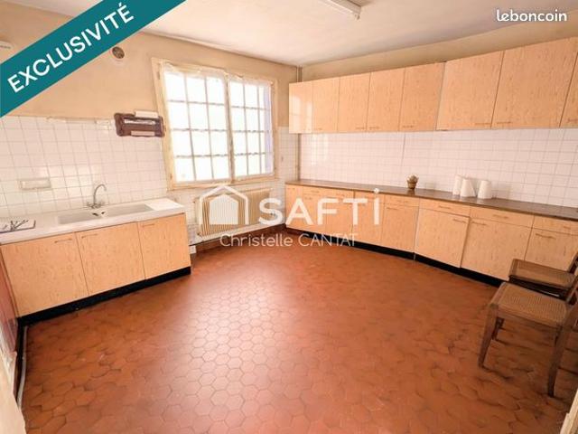 Maison vente à Montluçon, Vallon-en-sully