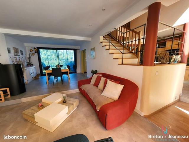 Maison vente à Mayenne, Montsûrs