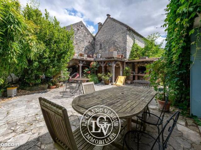 Maison vente à Fontainebleau, Samois-sur-seine