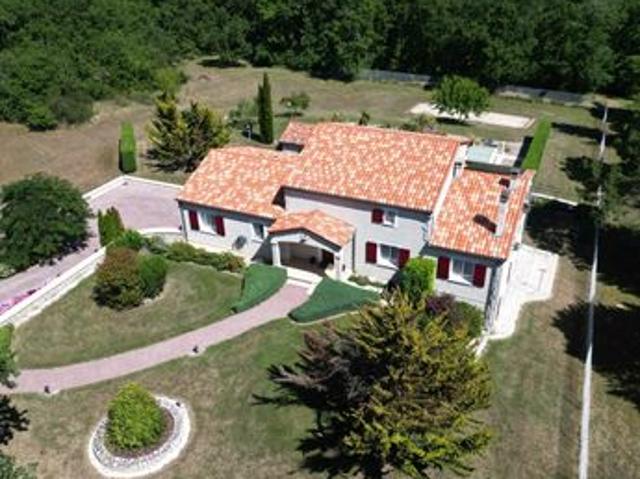 Maison vente à Hautefage-la-Tour, Lot-et-Garonne
