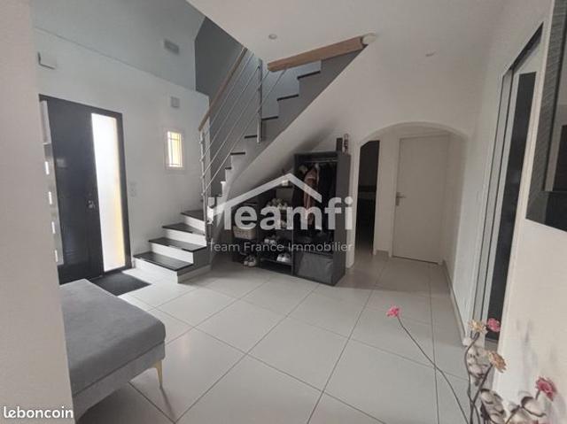 Maison vente à Orléans, Traînou