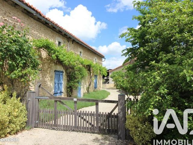 Maison vente à Montmorillon, Savigné