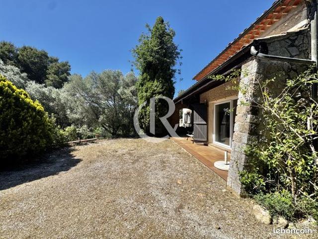 Maison vente à Arrondissement de Toulon, Hyères