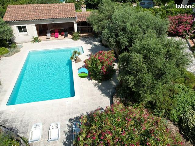 Maison vente à Carpentras, La Roque-sur-pernes