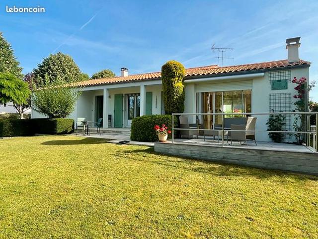 Maison vente à La Rochelle, Bourgneuf