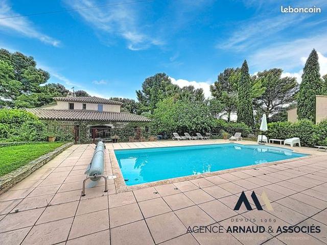 Maison vente à Arrondissement de Toulon, La Cadière-d'azur