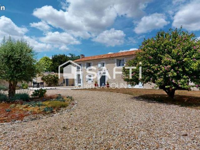 Maison vente à Cognac, Sigogne