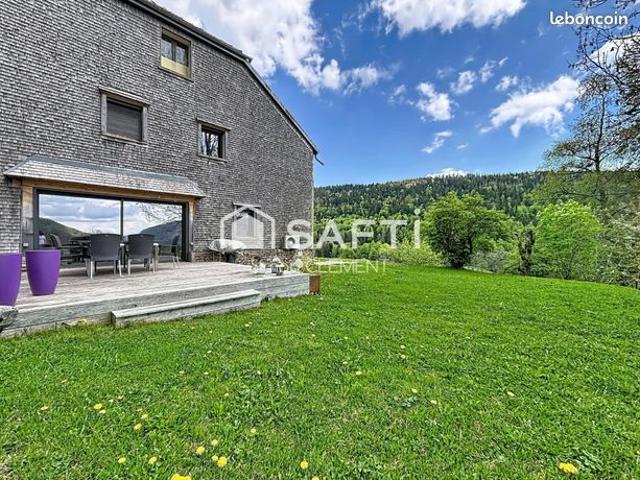 Maison vente à Saint-Claude, Lajoux