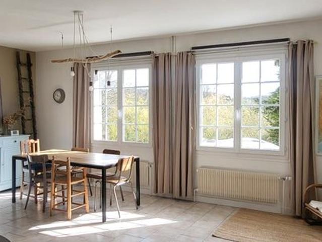 Maison vente à Bourges, Étréchy
