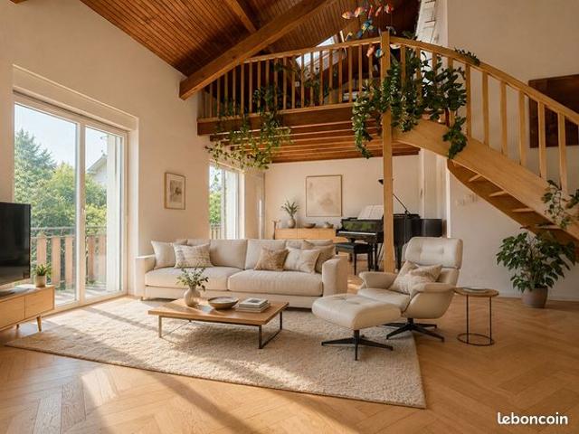 Maison vente à Annecy, Poisy