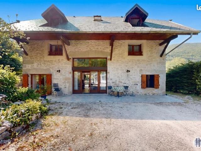Maison vente à Chambéry, Saint-thibaud-de-couz