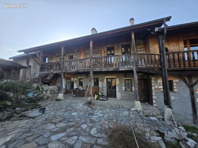 Maison vente à Chambéry, Vimines