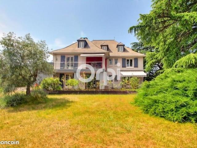 Maison vente à Oloron-Sainte-Marie, Moumour