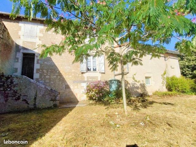 Maison vente à Poitiers, Chauvigny