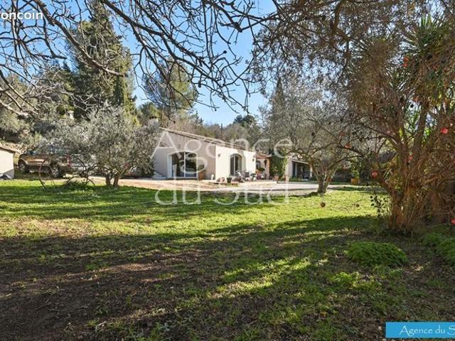 Maison vente à Marseille, Roquevaire