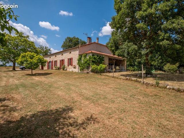 Maison vente à Nérac, Fieux