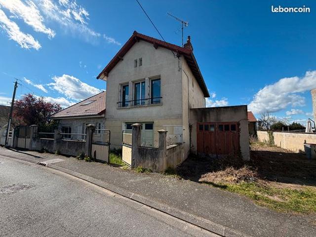Maison vente à Montluçon, Désertines