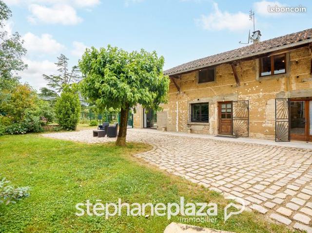 Maison vente à Bourg-en-Bresse, Grièges