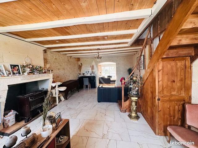 Maison vente à Saintes