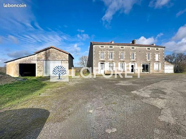 Maison vente à Bressuire, La Chapelle-saint-laurent