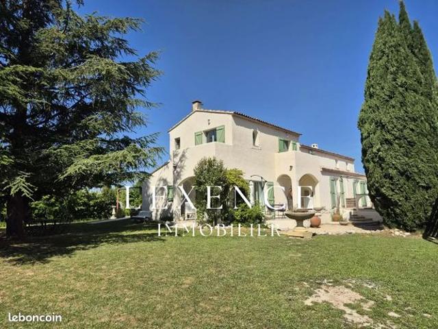 Maison vente à Aix-en-Provence, Aix-en-provence