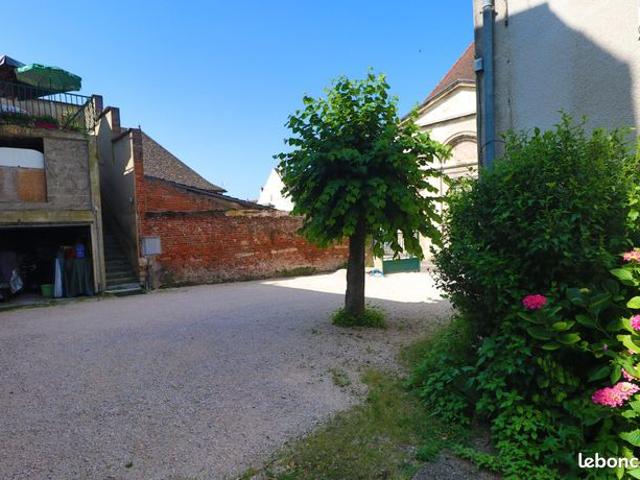 Maison vente à Beaune, Seurre
