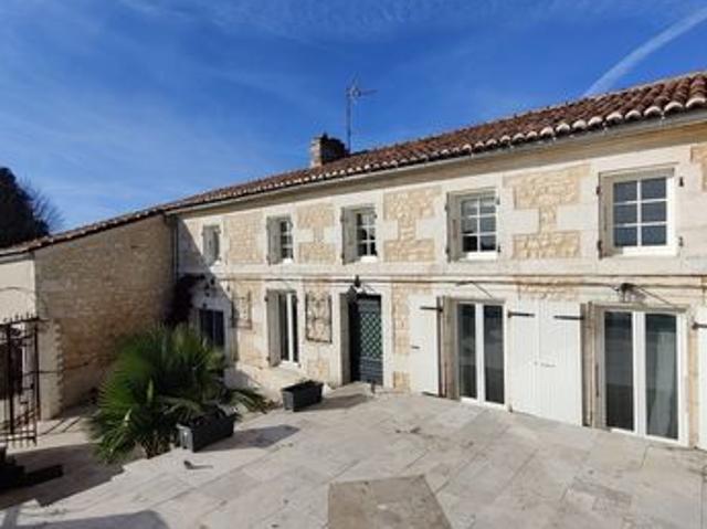 Maison vente à Saintes, Saint-vaize