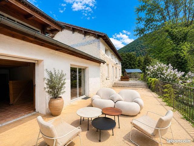 Maison vente à Nantua