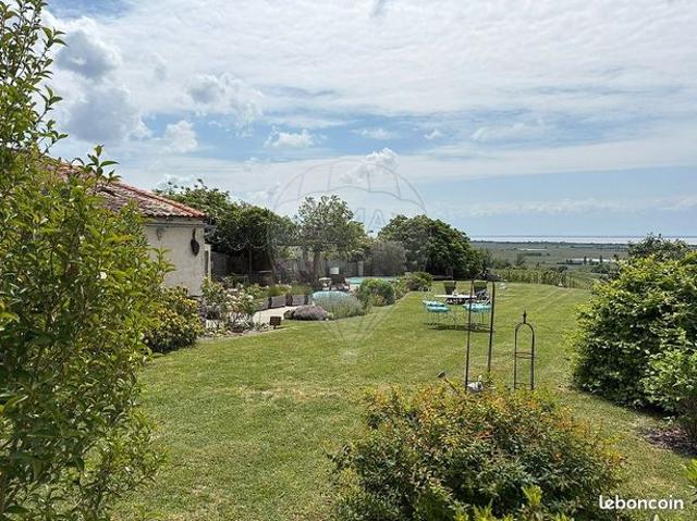 Maison vente à Saint-dizant-du-gua