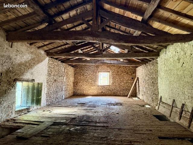 Maison vente à Saintes, Chaniers
