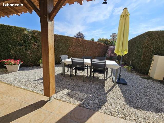 Maison vente à Confolens, Le Bouchage