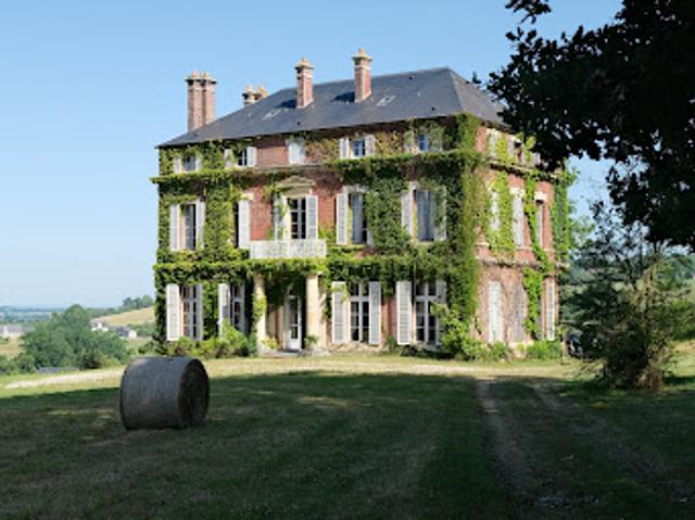 Maison vente à Lisieux, Normandie
