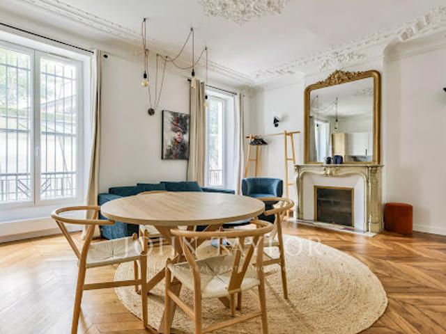 Maison vente à Paris, Île-de-France