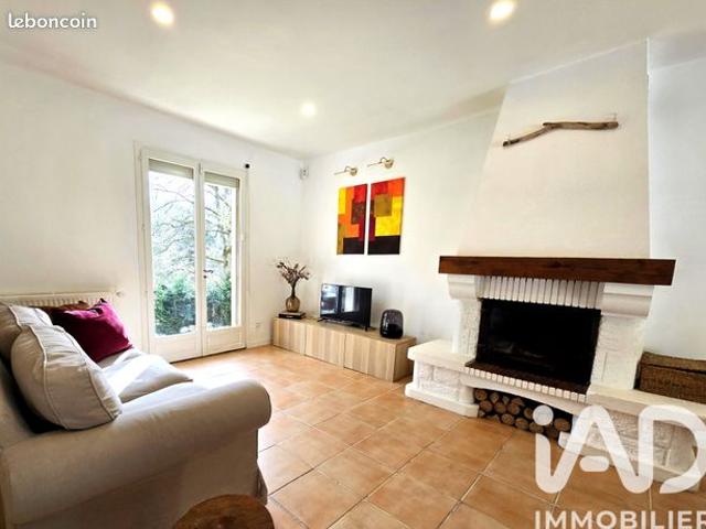 Maison vente à Fontainebleau, Souppes-sur-loing