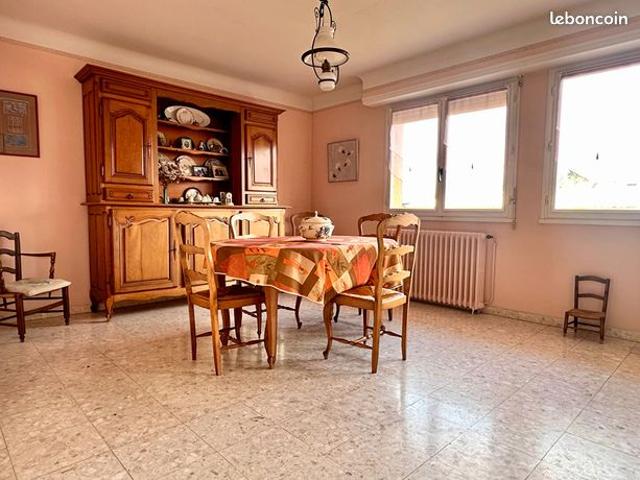 Maison vente à Oloron-Sainte-Marie, Oloron-sainte-marie