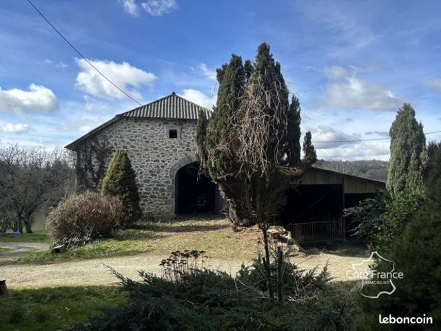 Maison vente à Parlan, Cantal
