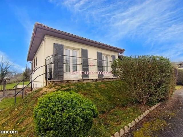 Maison vente à Oloron-Sainte-Marie, Trois-villes