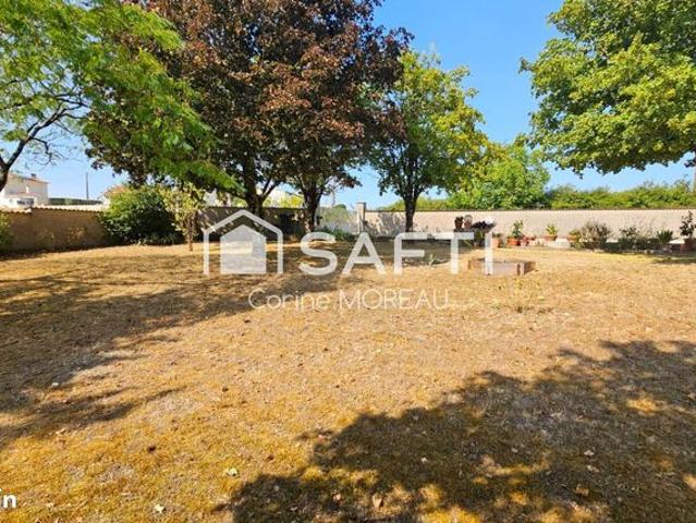 Maison vente à Cognac, Saint-même-les-carrières