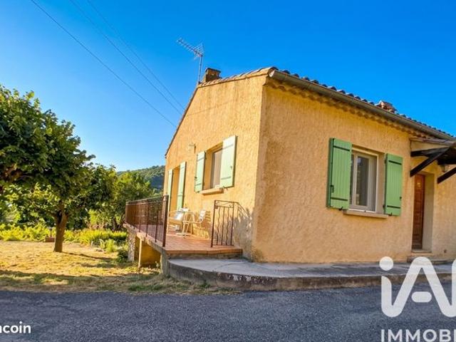 Maison vente à Carpentras, Faucon