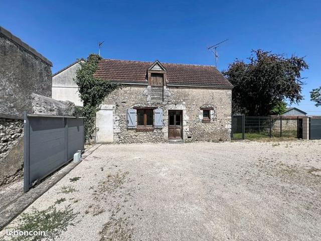 Maison vente à Vitry-le-François, Marolles