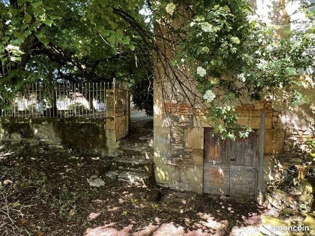 Maison vente à Nontron, Coulaures