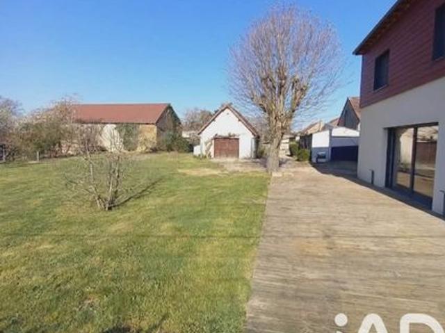 Maison vente à Bourges, Santranges