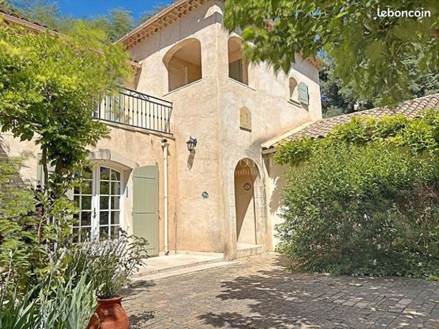 Maison vente à Apt, Cadenet