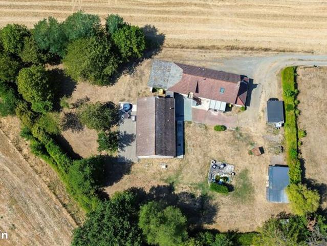 Maison vente à La Flèche, Oizé