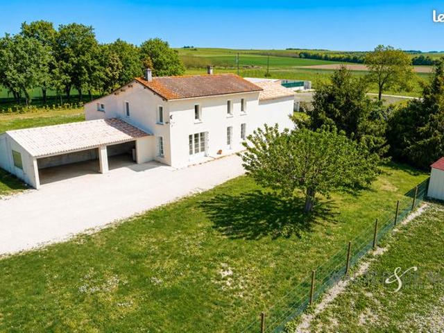 Maison vente à Jonzac, Allas-champagne