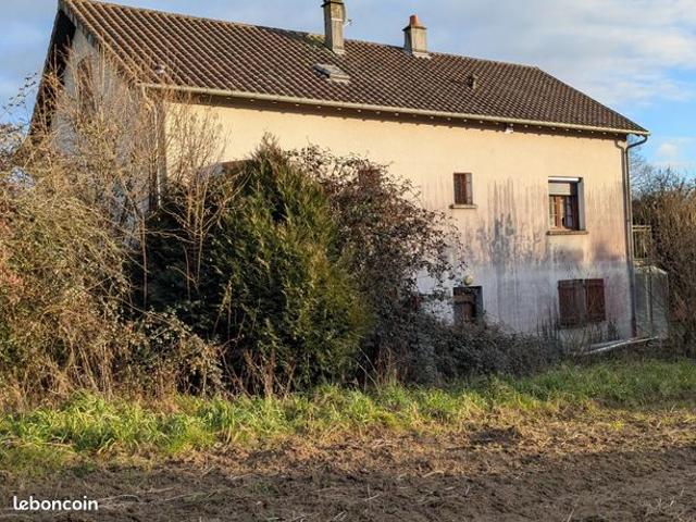 Maison vente à Rochechouart, Saint-bazile